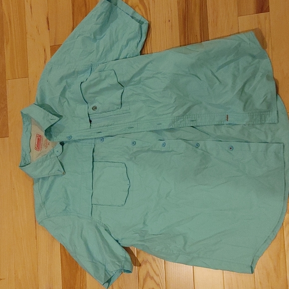 3 Coleman vented button-up shirts short sleeve - Picture 4 of 5